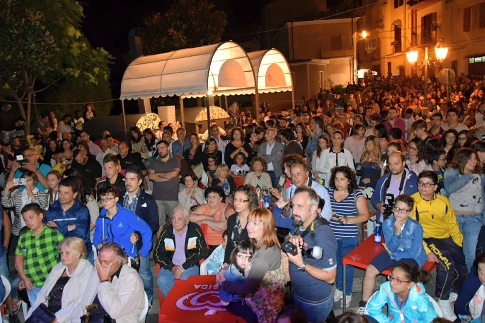 Serata extra per la Festa della Pizza a Conflenti e il post di Pippo Pelo