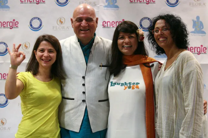 Associazione Promethes di Carlopoli. Graziella Mazza e Angelina Pettinato nominate ambasciatrici nel mondo dello yoga della risata