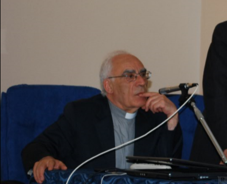 A nome della comunità il sindaco di Soveria Mannelli ricorda Don Natale Colafati