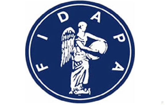 Nel X Anniversario della sezione Fidapa di Soveria Mannelli: la Cerimonia delle Candele con il premio ad Angela Napoli