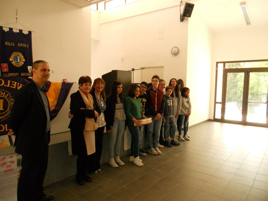 In memoria di Rosario Rubettino e di Santino Sirianni, il Lions Club assegna due borse di studio