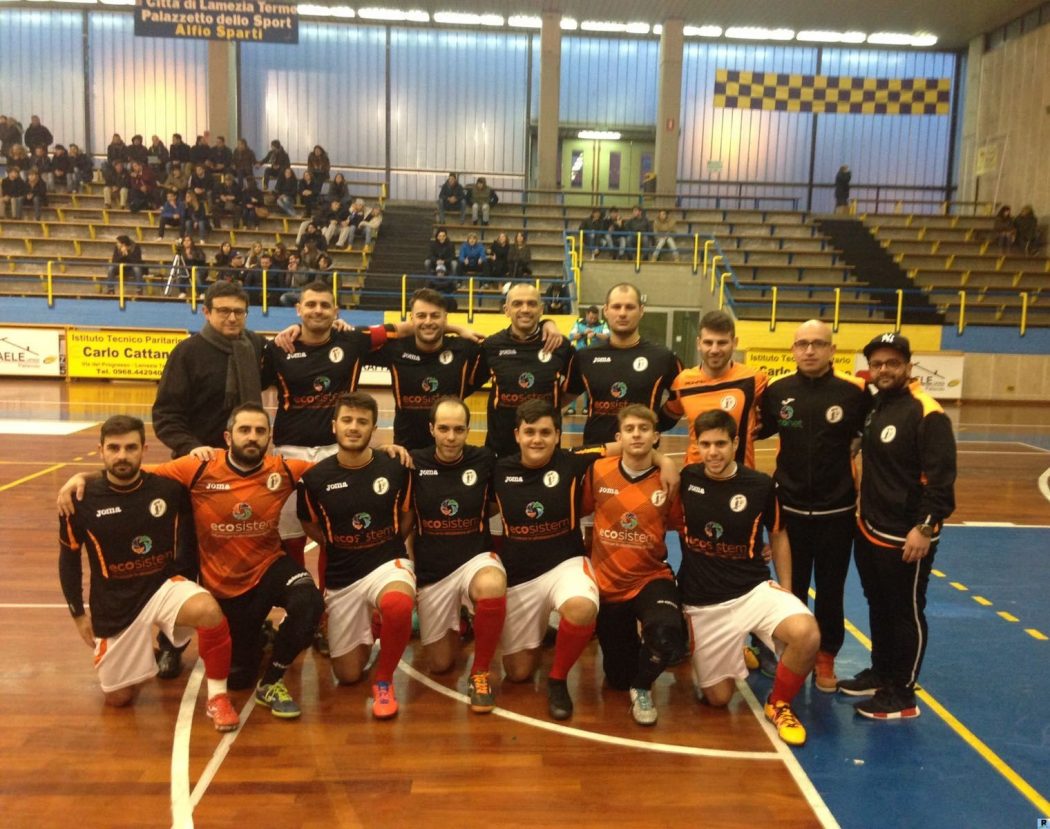 Calcio a 5, serie C1 al Palasparti: Lamezia Soccer – Roglianese termina 5 a 1