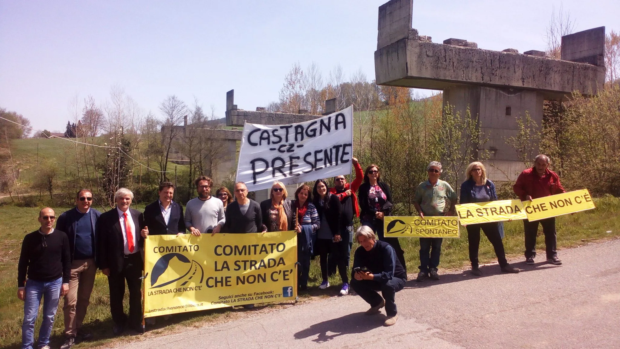 Il Comitato della “strada che non c’è” le prova tutte. Questa volta arriva Striscia la Notizia