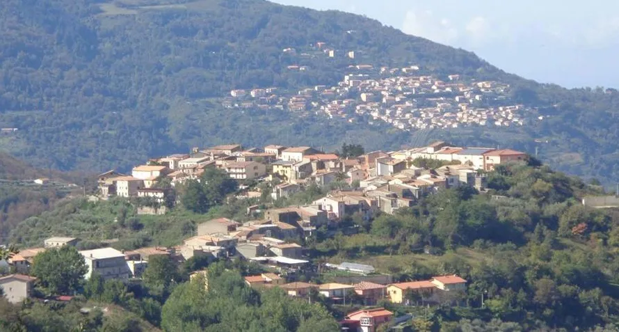 Motta Santa Lucia, offerta una casa alle famiglie con figli che si trasferiscono nel comune