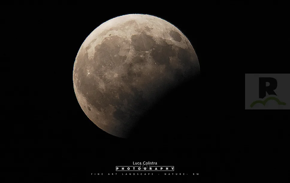 L’eclissi parziale di luna vista al telescopio da Soveria Mannelli