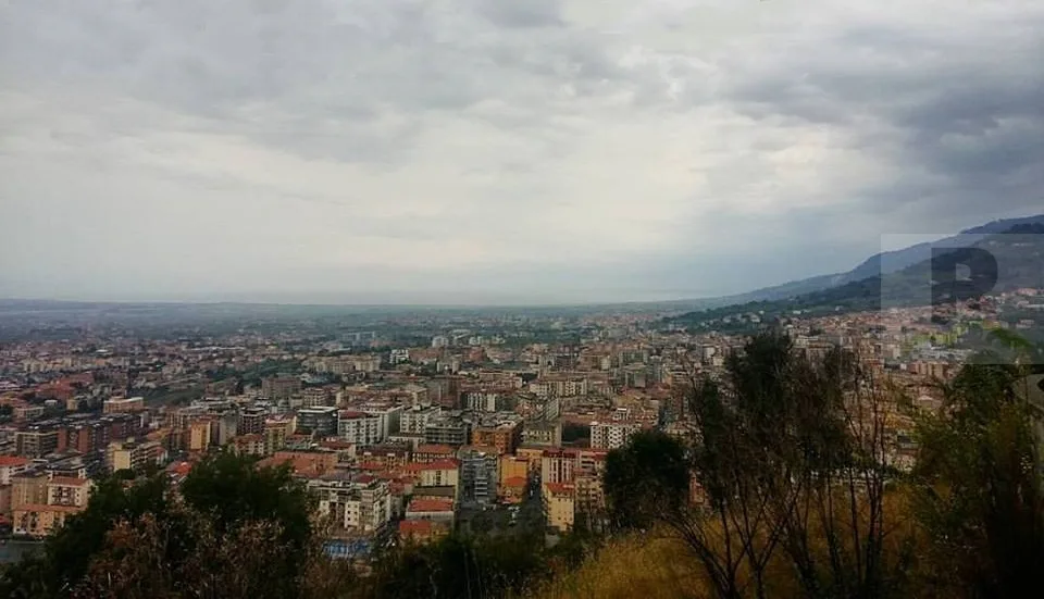 Bandito concorso e premio di mille euro per chi realizzerà il logo dei “50 anni di Lamezia Terme”