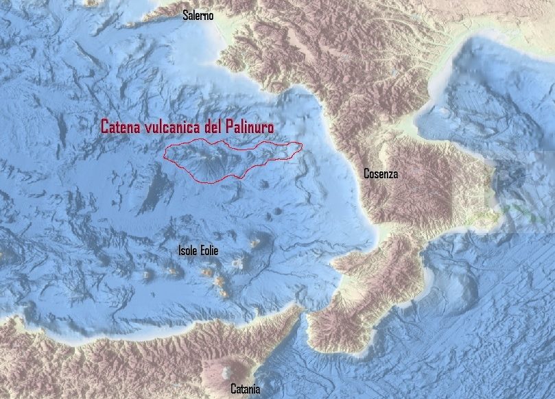 Scoperti 7 nuovi vulcani nel Mar Tirreno, con quelli già noti formano una catena lunga 90 km