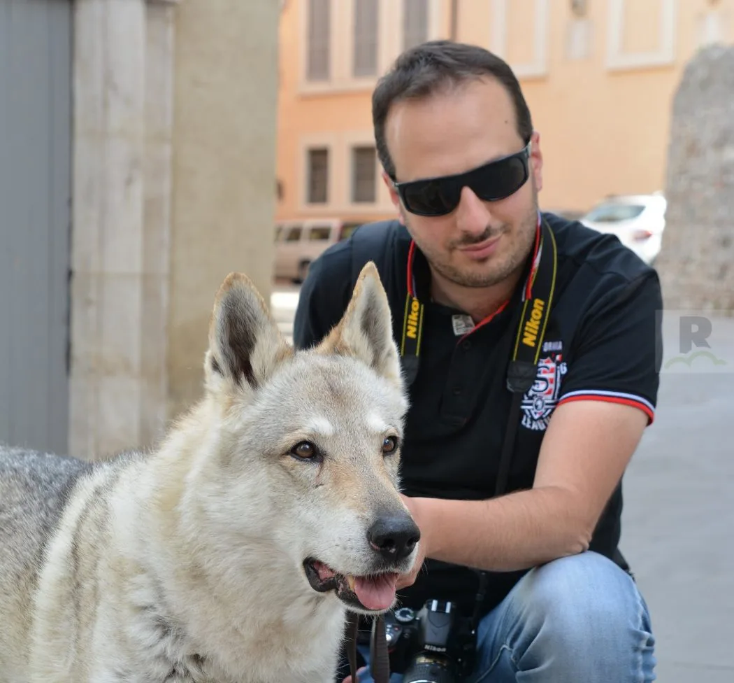 Omar Falvo: giornalista, fotoreporter, blogger e ora anche attore nella fiction Don Matteo