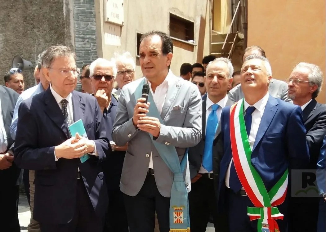Inaugurato il Museo della Pietra a Gimigliano con il presidente della Provincia di Catanzaro Enzo Bruno