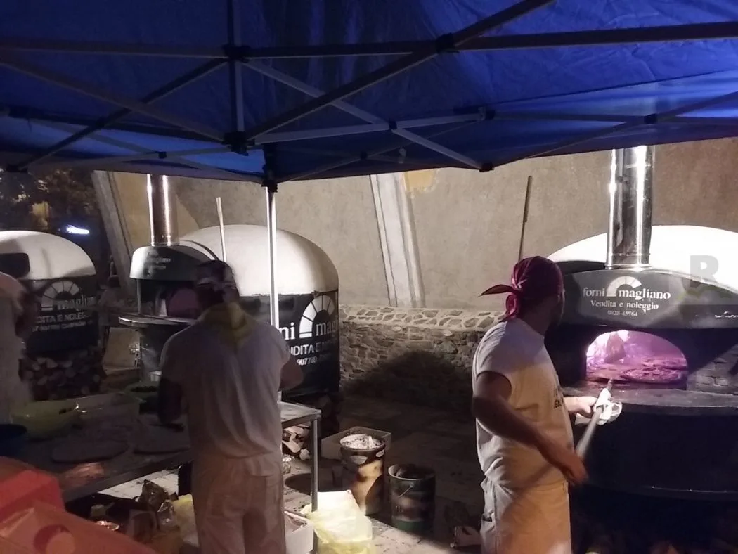 Soveria Mannelli e la sua “tiPIZZAndo”: tre serate con la pizza napoletana, patrimonio dell’umanità
