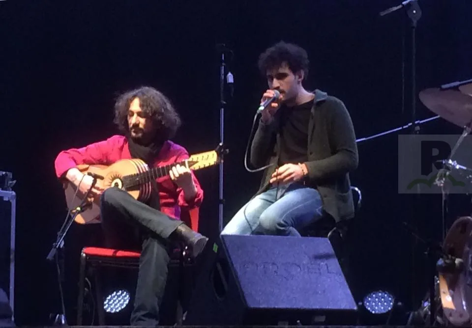 Consensi per il cantautore Francesco Sicari in tour per il progetto “La Calabria è talento”