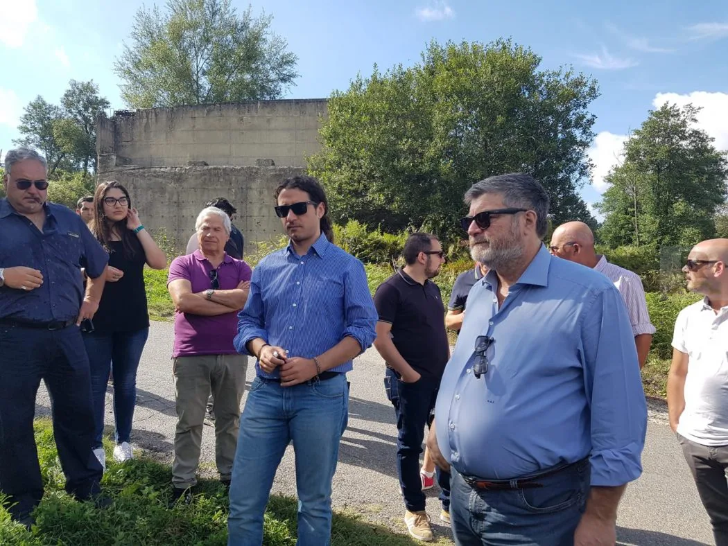 I deputati Cinque Stelle incontrano gli attivisti del Comitato “La strada che non c’è”