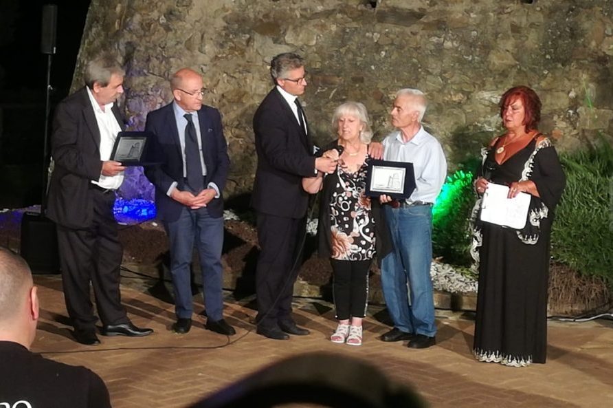 Premio Caposuvero a Gizzeria, momenti di intensa commozione per l’assegnazione dei premi