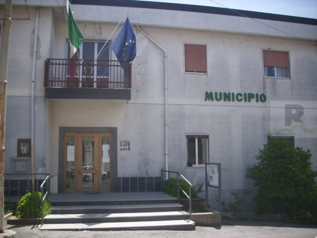 Decollatura, i consiglieri di Lista Unica abbandonano il Consiglio comunale