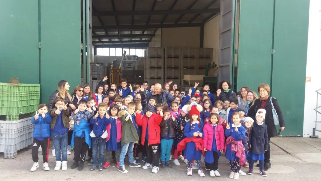 Petronà, la scuola per la castagna diverse iniziative come omaggio al pane dei poveri