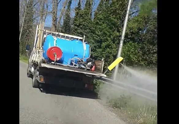 Preoccupazione sull’uso del diserbante sulle strade, i cittadini si mobilitano