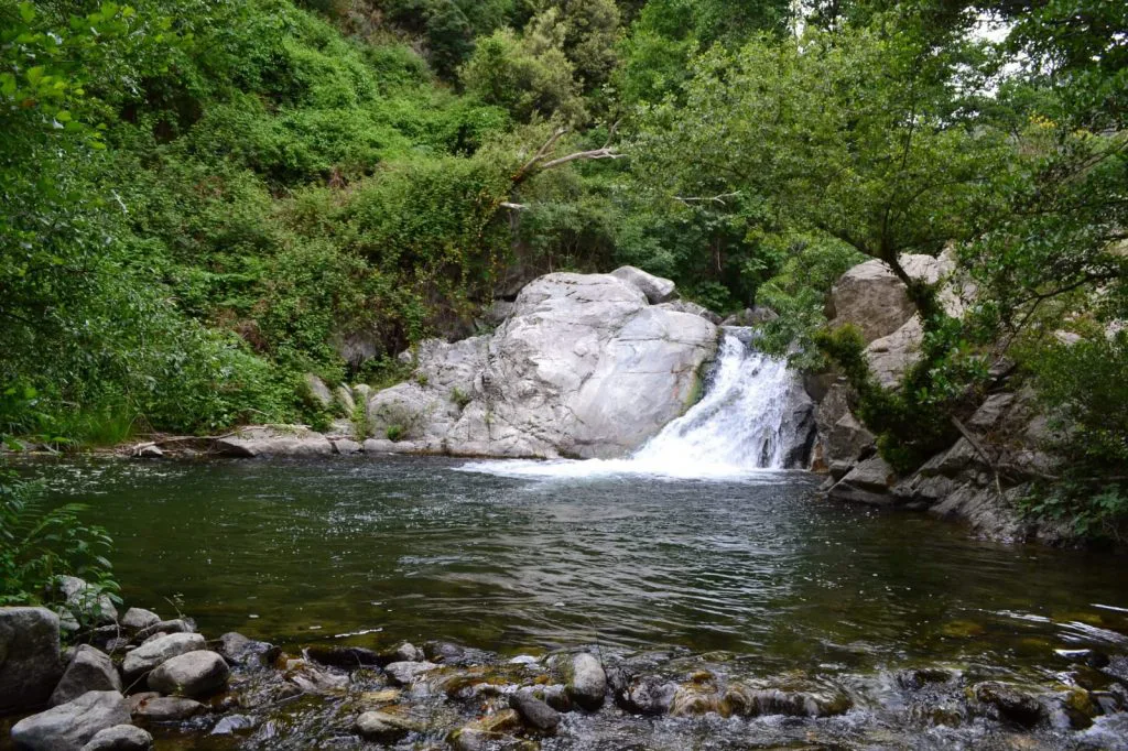 Provincia di Catanzaro, impazza il turismo tra i fiumi e le cascate dell’entroterra