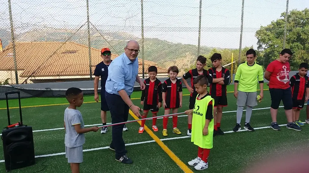 Un nuovo campetto polivalente incrementa le dotazioni sportive di Miglierina