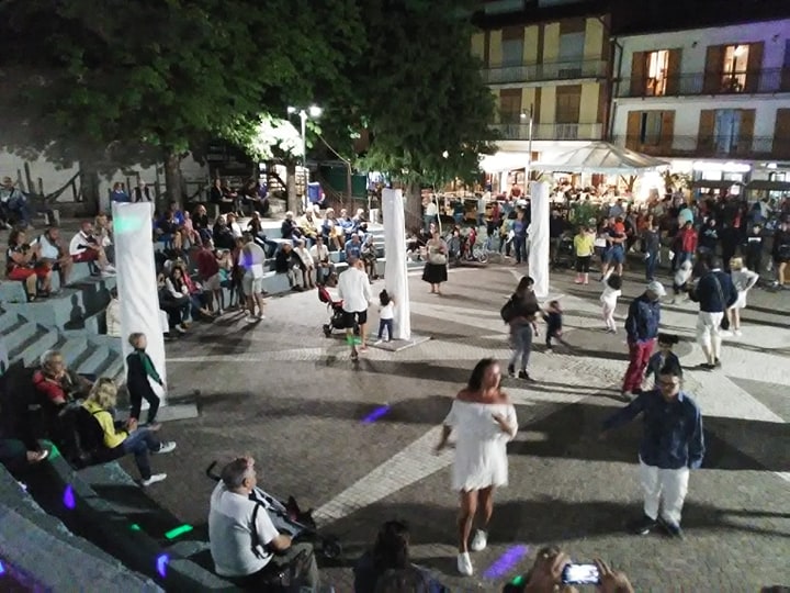 La Pro Loco “infiamma” con una magica serata il corso di Camigliatello Silano