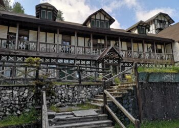 Il Grande Albergo delle Fate di Villaggio Mancuso in Sila rivive con una mostra