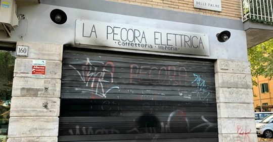 Rubbettino per la libreria “La Pecora Elettrica” annuncia: «Spediremo in omaggio dei libri»