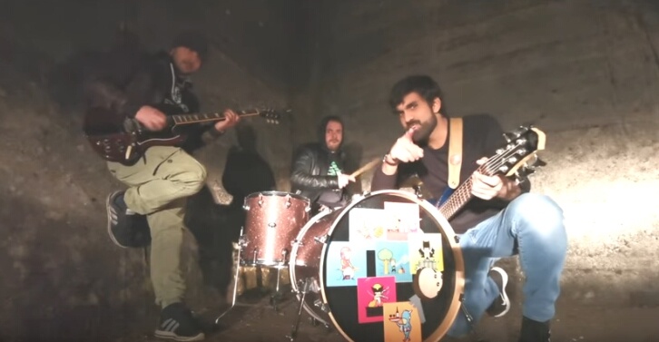 The Last Phoenix in gara per “firmare” la sigla ufficiale di una radio: sosteniamoli con un voto!