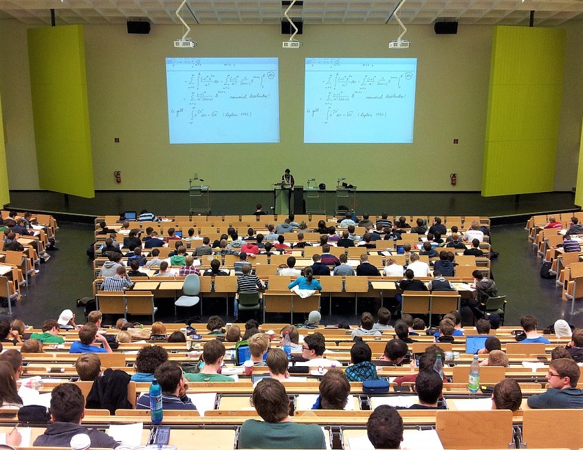 Coronavirus, la generazione inutile dei nuovi “profughi”