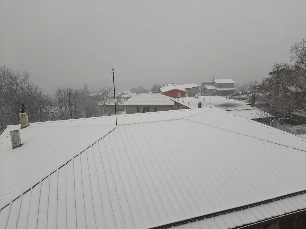 Neve in tutta la Calabria, anche sulle coste. In Sila precipitazioni abbondanti e termometro a -13!