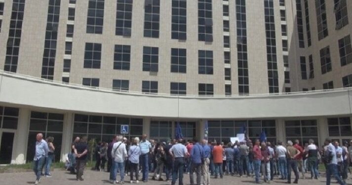 Tirocinanti calabresi: dopo anni di precariato, è assurdo vivere abbandonati a noi stessi!