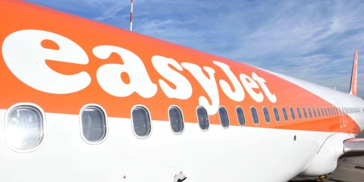 Spot Easy Jet, indignazione e stupore anche da Giannetta (FI) e Molinaro (Lega)