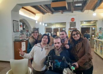 Decollatura: la vicenda dell’artista Francesco Canale “Anima Blu” in una nota stampa di Lista Unica