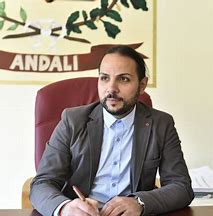 Andali, maggioranza attacca minoranza: Pietro Peta ancora candidato sindaco