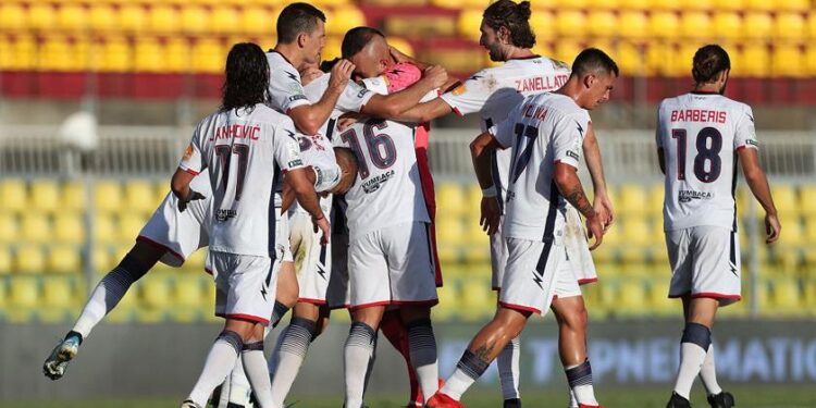 Gole”A”da Crotone a Livorno e festa promozione anticipata