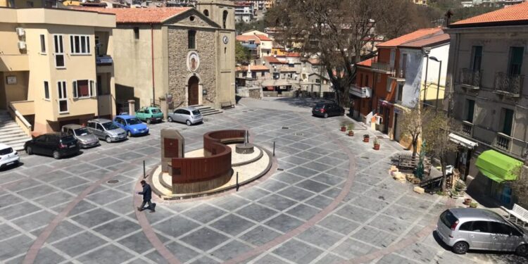 Sanità allo sbando nella Presila catanzarese: la protesta di sei sindaci