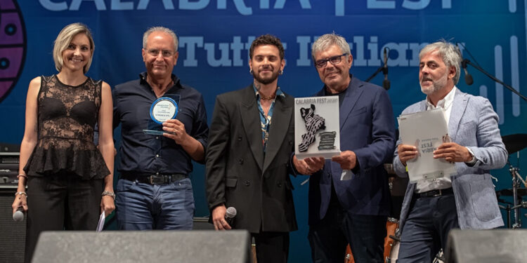 Musica, il reggino Kram vince a Lamezia Terme il “Calabria Fest Tutta Italiana 2020”