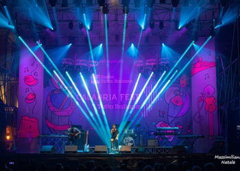 Giovanni Arichetta e i Carboidrati sono i primi finalisti del “Calabria Fest Tutta Italiana” a Lamezia Terme