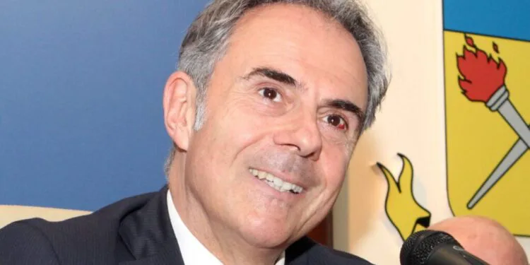Carlopoli, non solo Corazzo. Altri due appuntamenti oggi e venerdì con Gaetano Paci e Ettore Castagna