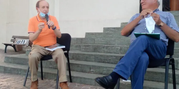 Platania, presentato “Genti e paesi del comprensorio lametino” di Vincenzo Villella