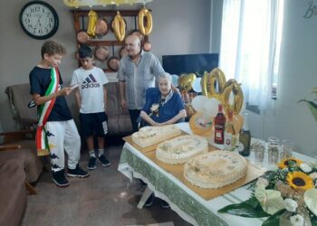 Petronà, paese in festa per i 100 anni di Italia Paradiso