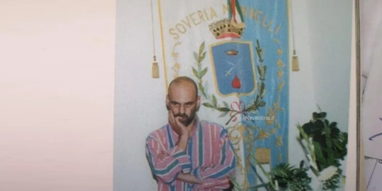 Giordano Bruno Guerri ex assessore di Soveria Mannelli riceve un premio a Udine