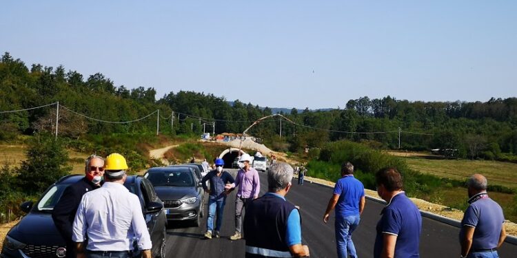 Visita (video) al cantiere della superstrada Medio Savuto del Comitato “La strada che non c’è”