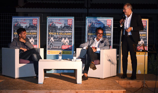 «Sabato del Villaggio», consensi per il noto esperto di dipendenze tecnologiche e cyberbullismo