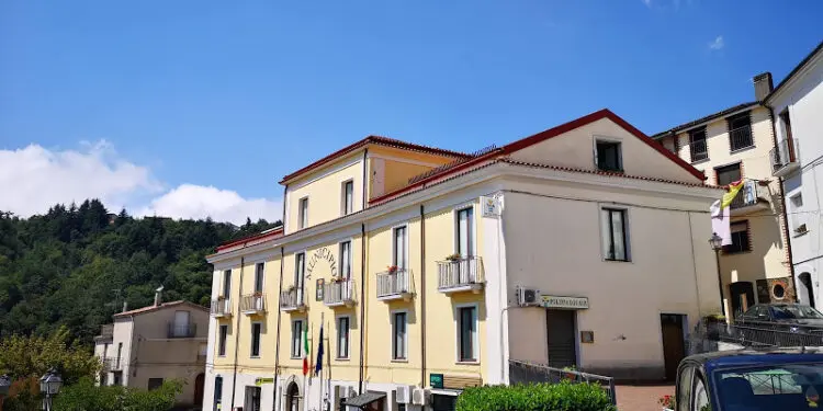 Serrastretta, muore improvvisamente il vicesindaco Antonio Talarico. Proclamato lutto cittadino