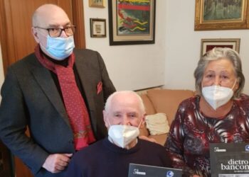 Catanzaro, grande successo per “dietro il bancone …la storia continua”