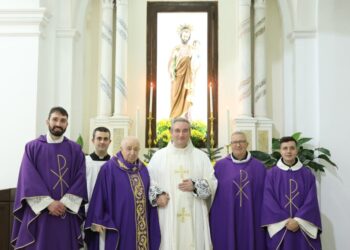 Pedivigliano, festeggiati i 65 anni di sacerdozio di don Antonio Lucci