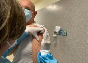 Vaccinati 30 addetti del presidio ospedaliero unico Lamezia, Soverato e Soveria Mannelli