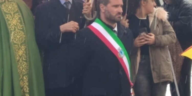 Pentone, il sindaco Vincenzo Marino rinuncia all’aumento di indennità