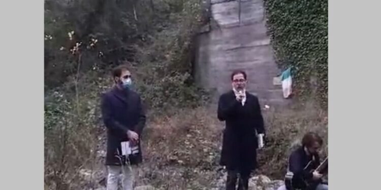 “Sotto la curva del cielo” commemorati a Catanzaro #iragazzidellafiumarella