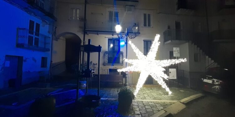 Sellia, 7mila euro per luminarie: gentile concessione di un benefattore