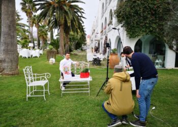 ‘Dona il tuo sostegno alle donne con sclerosi multipla’, lo spot per Aism dello chef Mancuso